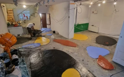 Pardoseli din mozaic de marmura turnat si slefuit